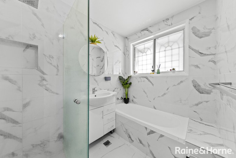 Photo - 14/30 Kings Road, Ingleburn NSW 2565 - Image 9