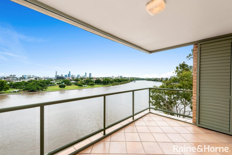 Photo - 14/32 Sandford Street, St Lucia QLD 4067 - Image 1