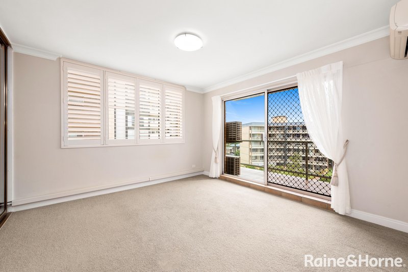 Photo - 14/32 Sandford Street, St Lucia QLD 4067 - Image 4