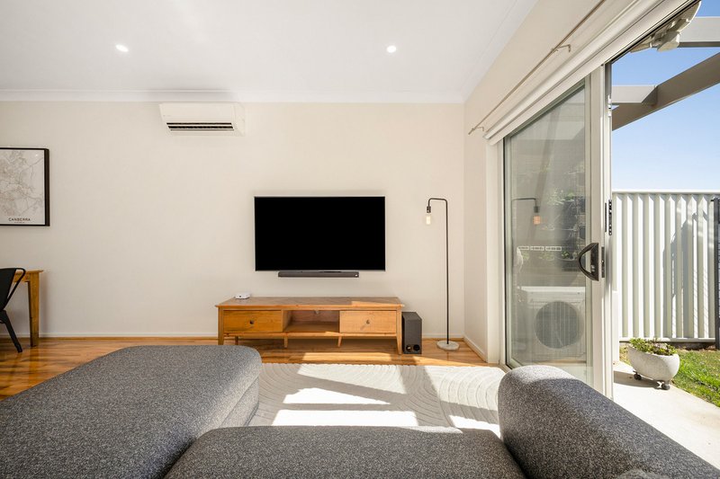 Photo - 14/33 Arthur Blakeley Way, Coombs ACT 2611 - Image 6
