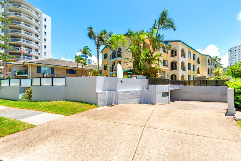 Photo - 14/35 Old Burleigh Road, Surfers Paradise QLD 4217 - Image 18