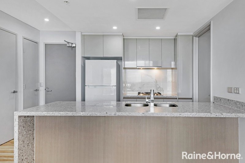 Photo - 1437/31 Kent Road, Mascot NSW 2020 - Image 3