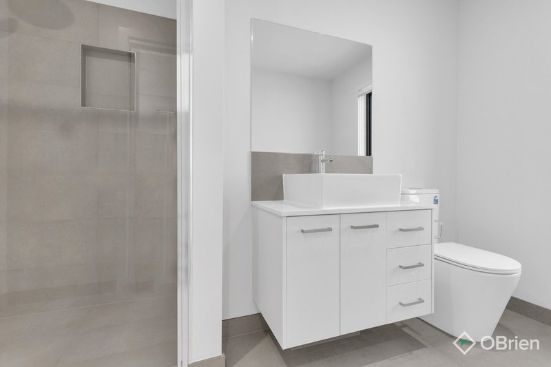 Photo - 14/39 Boxer Drive, Wyndham Vale VIC 3024 - Image 6