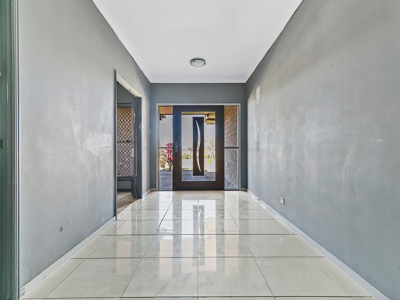 Photo - 144-146 Montanus Drive, Woodford QLD 4514 - Image 6