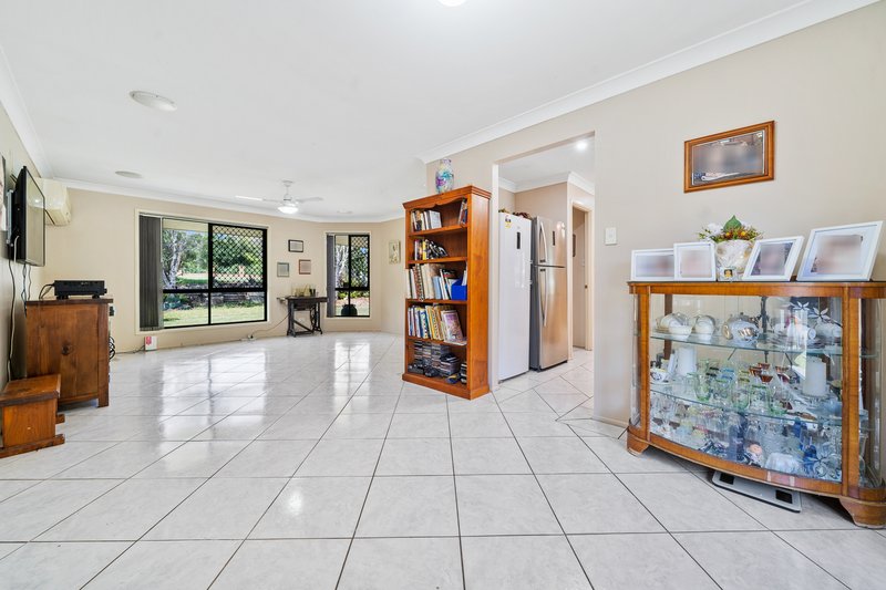 Photo - 144-146 Thylungra Road, Park Ridge South QLD 4125 - Image 3