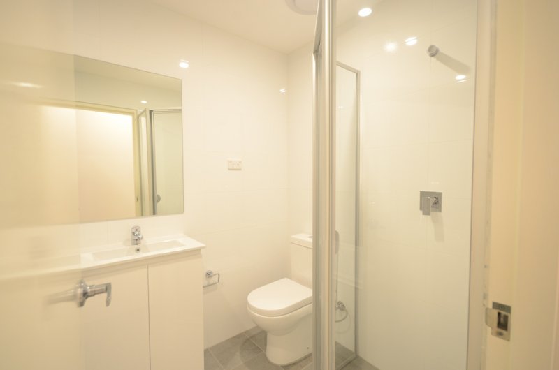 Photo - 1/44-46 Lydbrook Street, Westmead NSW 2145 - Image 4