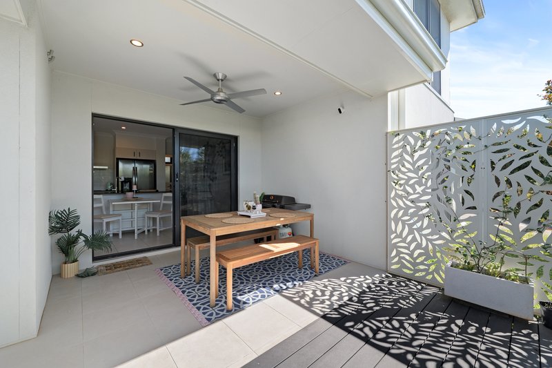 Photo - 1/44 Adrian Circuit, Nirimba QLD 4551 - Image 14