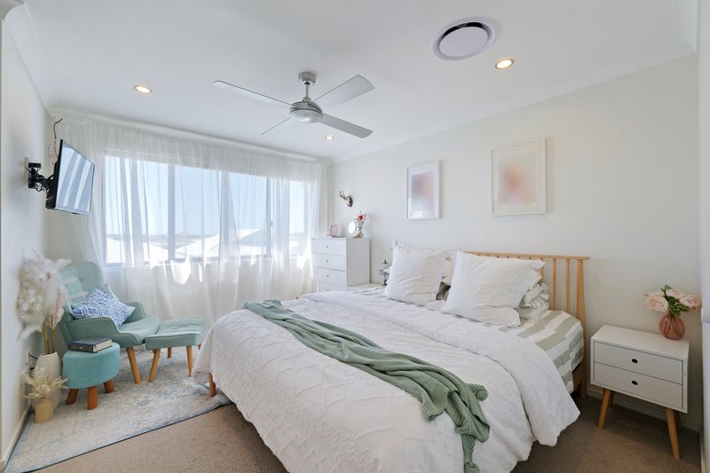 Photo - 1/44 Adrian Circuit, Nirimba QLD 4551 - Image 16