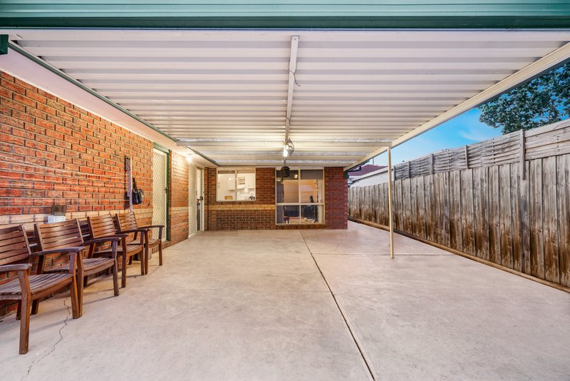 Photo - 144 Bellbridge Drive, Hoppers Crossing VIC 3029 - Image 16