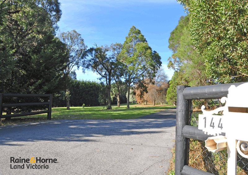 Photo - 144 Centre Road, Langwarrin VIC 3910 - Image 1