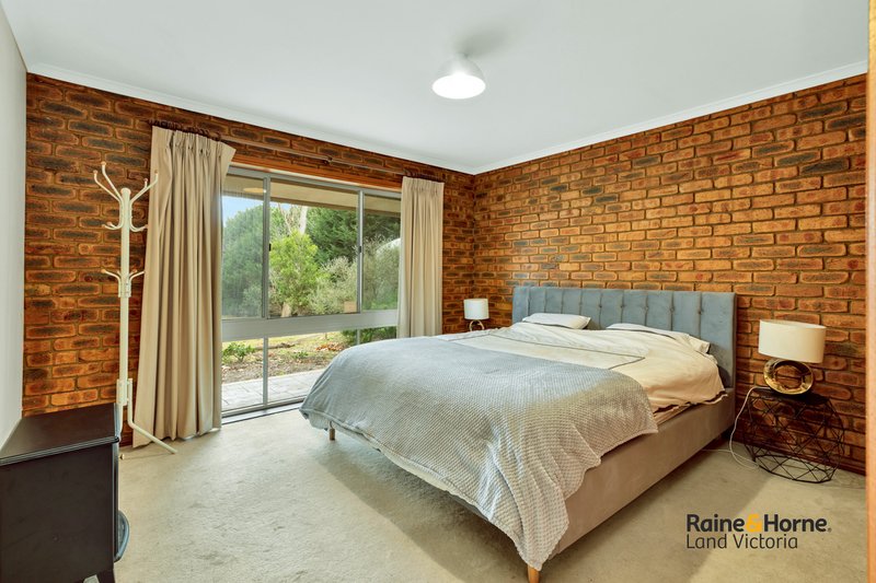 Photo - 144 Centre Road, Langwarrin VIC 3910 - Image 15