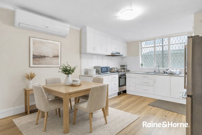 Photo - 1/44 Glendale Road, Springvale VIC 3171 - Image 2