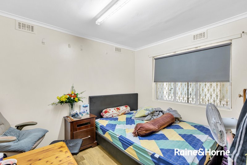 Photo - 1/44 Glendale Road, Springvale VIC 3171 - Image 5