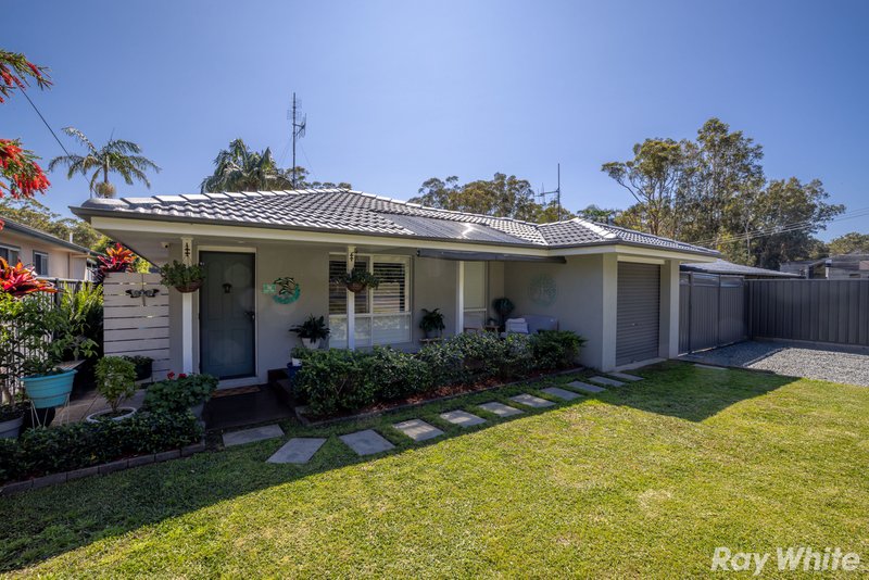 144 Green Point Drive, Green Point NSW 2428