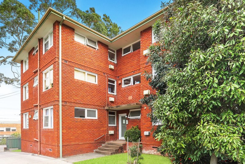 Photo - 1/44 Grosvenor Crescent, Summer Hill NSW 2130 - Image 7