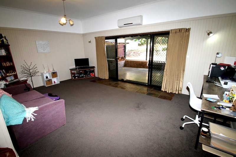 Photo - 144 Hawker Street, Quirindi NSW 2343 - Image 3