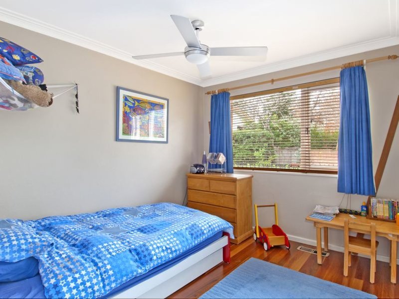 Photo - 144 La Perouse Street, Griffith ACT 2603 - Image 9