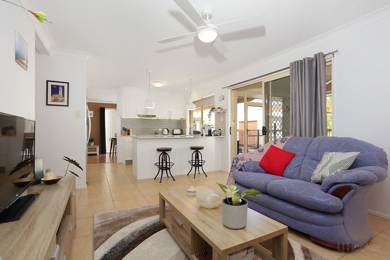 Photo - 144 Lae Drive, Coombabah QLD 4216 - Image 3