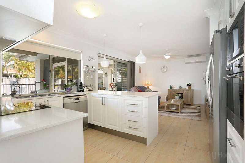 Photo - 144 Lae Drive, Coombabah QLD 4216 - Image 5