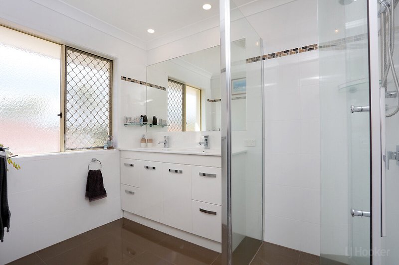 Photo - 144 Lae Drive, Coombabah QLD 4216 - Image 14