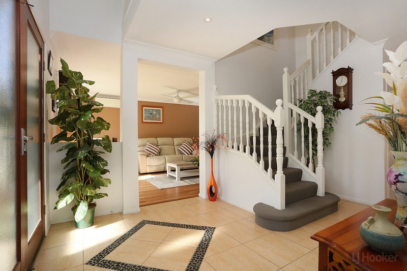 Photo - 144 Lae Drive, Coombabah QLD 4216 - Image 18