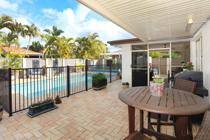 Photo - 144 Lae Drive, Coombabah QLD 4216 - Image 23