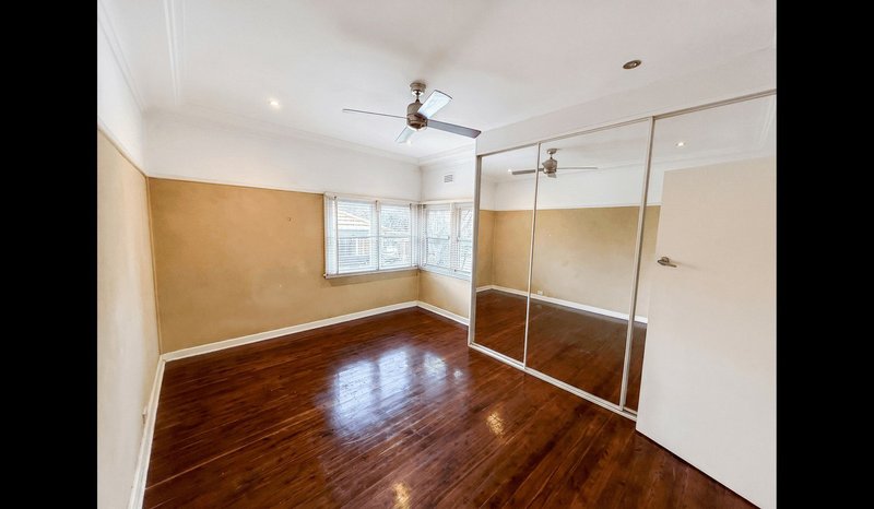 Photo - 144 Lindesay Street, , Campbelltown NSW 2560 - Image 6