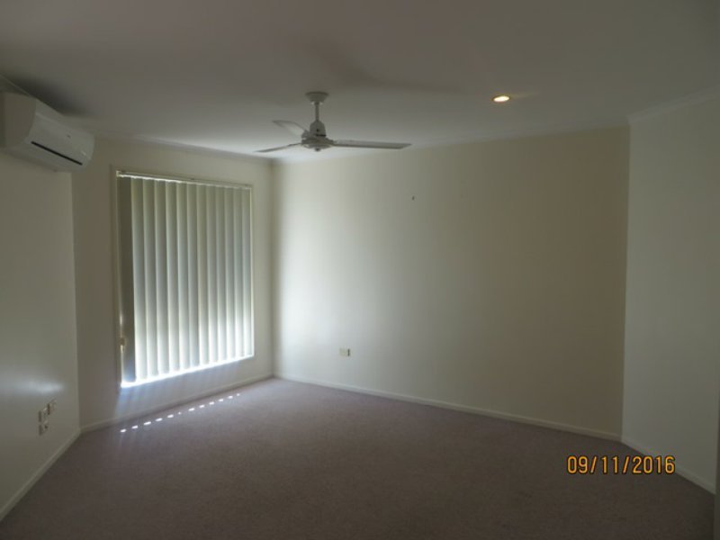 Photo - 1/44 Lomandra Street, Boyne Island QLD 4680 - Image 4