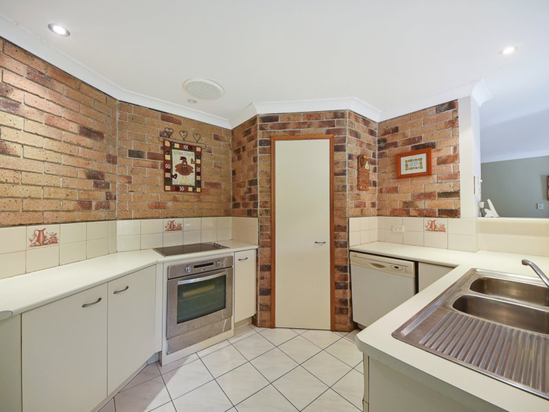 Photo - 144 Madeline Drive, Morayfield QLD 4506 - Image 6