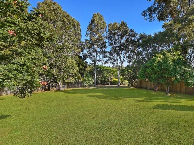 Photo - 144 Madeline Drive, Morayfield QLD 4506 - Image 9