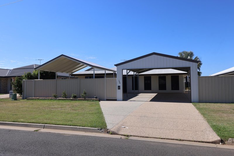 Photo - 144 Opal Street, Emerald QLD 4720 - Image 2