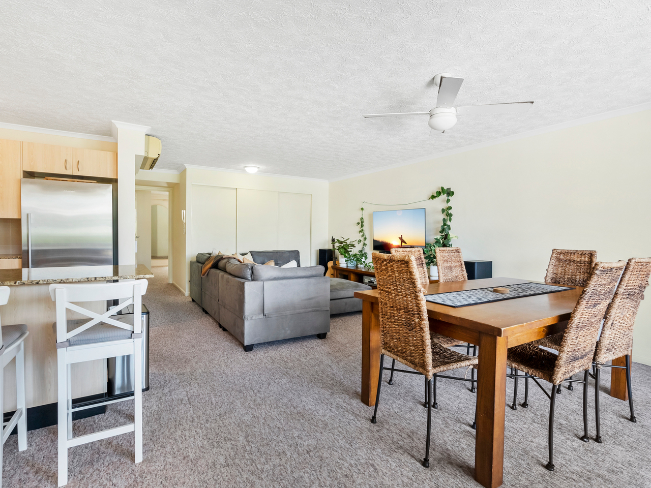 14/4 Park Avenue, Burleigh Heads, QLD 4220 - Image 4