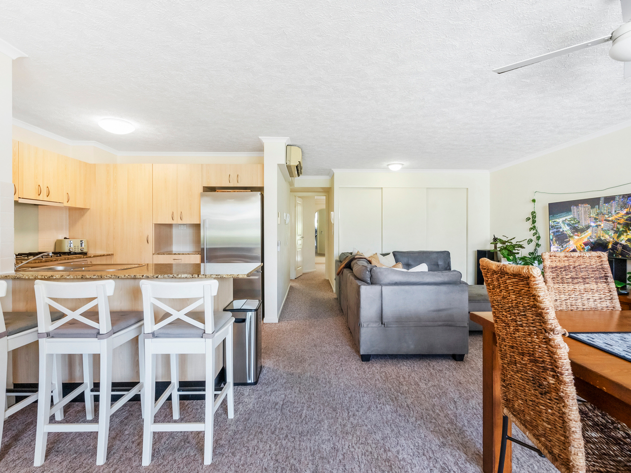 14/4 Park Avenue, Burleigh Heads, QLD 4220 - Image 8
