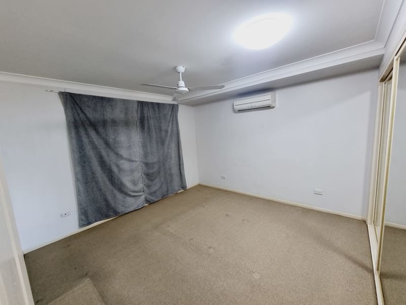 Photo - 1/44 Park Street, West Gladstone QLD 4680 - Image 9