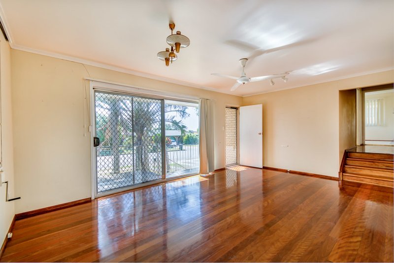 Photo - 144 Roscommon Road, Boondall QLD 4034 - Image 2