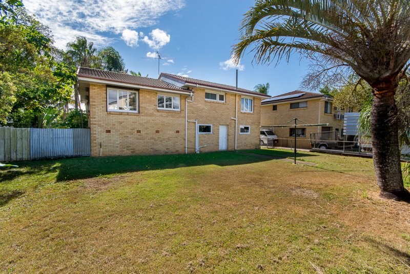 Photo - 144 Roscommon Road, Boondall QLD 4034 - Image 10