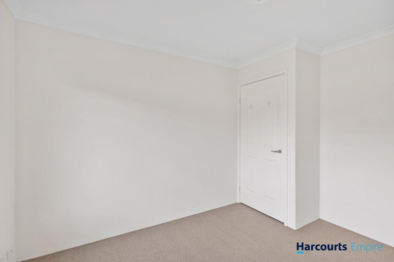 Photo - 1/44 Spoonbill Place, Queens Park WA 6107 - Image 17