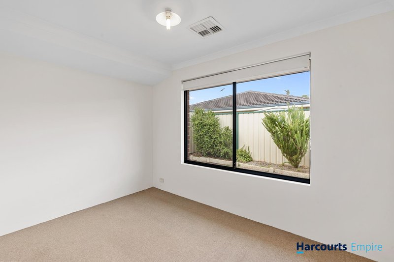 Photo - 1/44 Spoonbill Place, Queens Park WA 6107 - Image 18