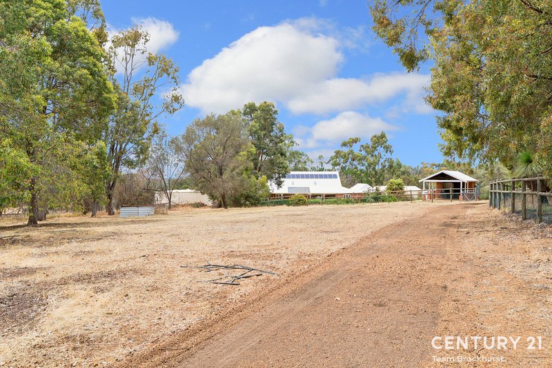 Photo - 144 Utah Road, Gidgegannup WA 6083 - Image 24
