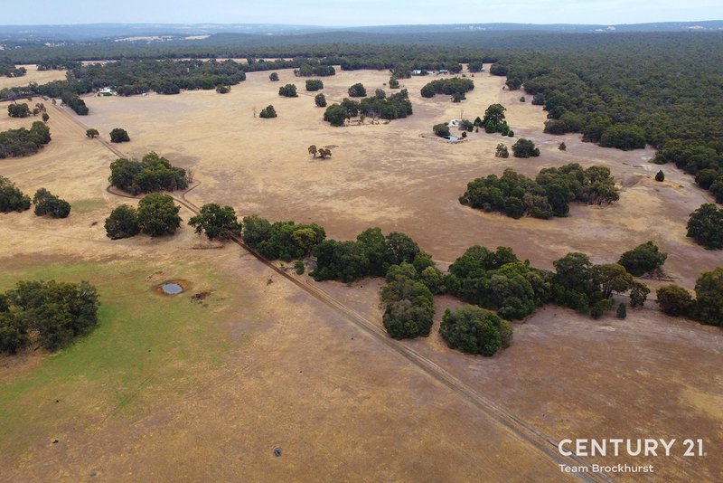 Photo - 144 Utah Road, Gidgegannup WA 6083 - Image 32