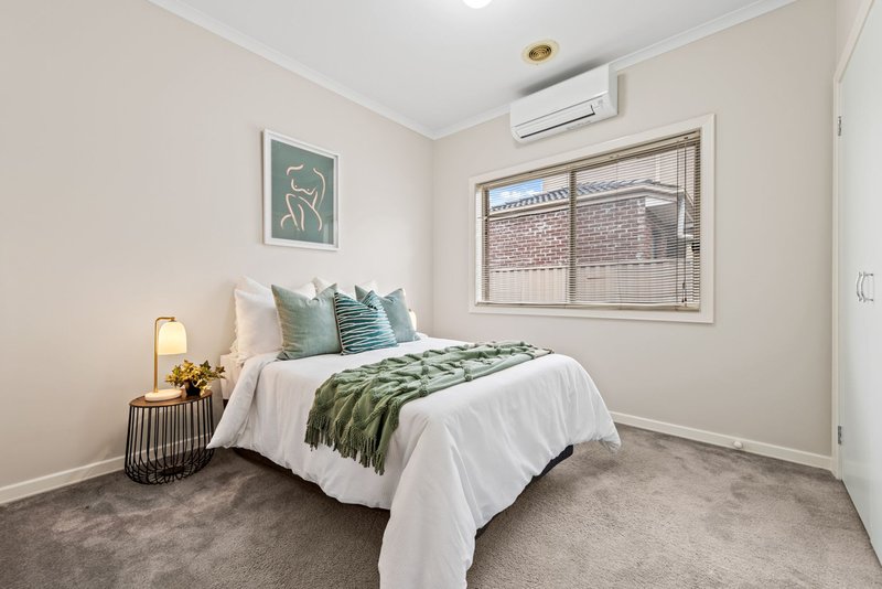 Photo - 1/44 Vermont Street, Glen Waverley VIC 3150 - Image 6