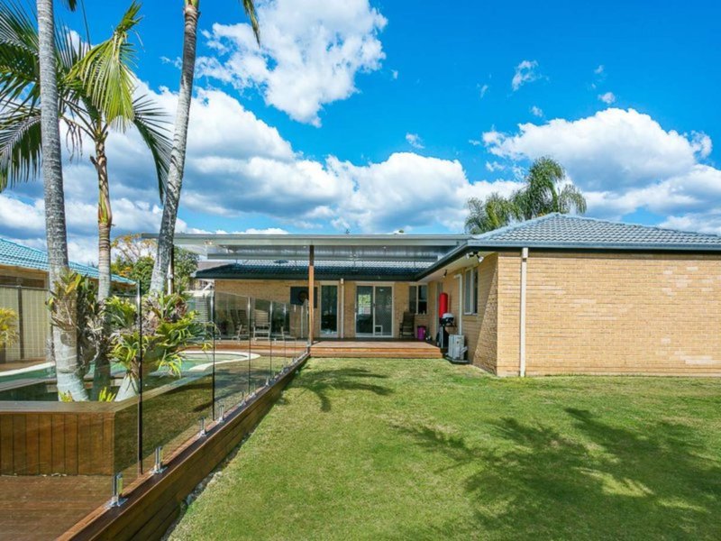 Photo - 144 Wallandra Road, Tallai QLD 4213 - Image 6