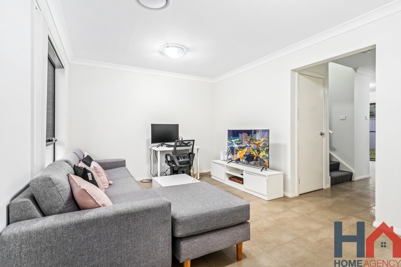 Photo - 14/40 Burrows Avenue, Edmondson Park NSW 2174 - Image 3