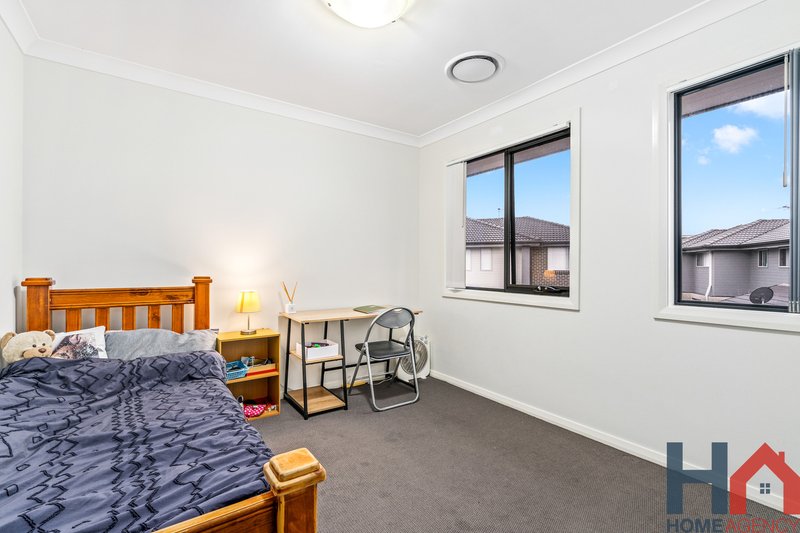 Photo - 14/40 Burrows Avenue, Edmondson Park NSW 2174 - Image 5