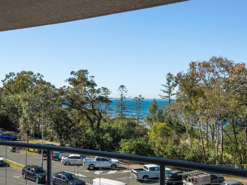 Photo - 14/41-43 Marine Parade, Redcliffe QLD 4020 - Image 11