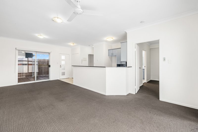 Photo - 14/41 Kingfisher Lane, East Brisbane QLD 4169 - Image 2