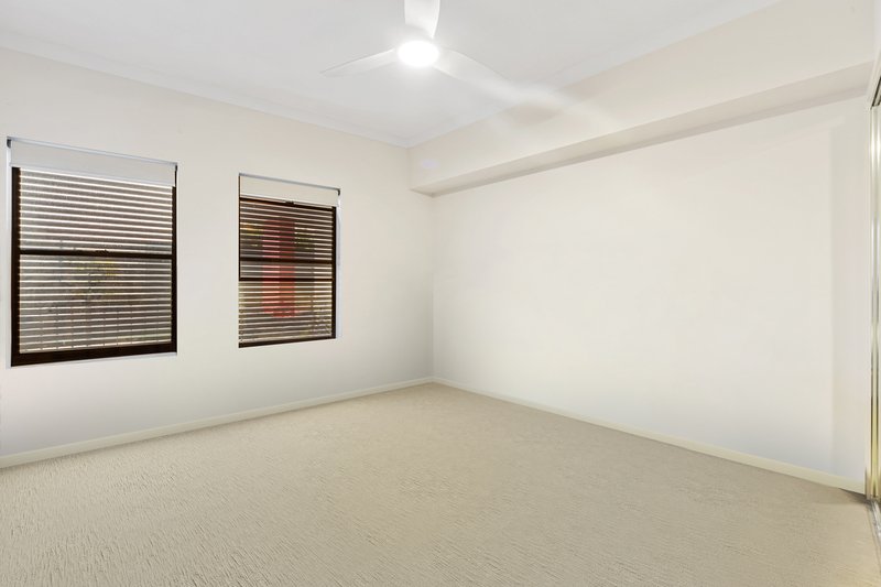 Photo - 1/448 Oxley Avenue, Redcliffe QLD 4020 - Image 11