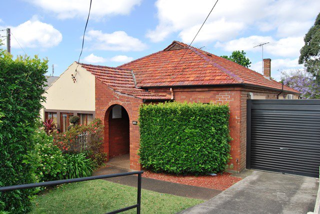 Photo - 144A Bexley Road, Earlwood NSW 2206 - Image