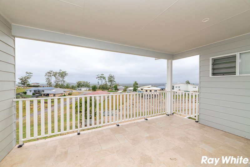 Photo - 1/44a Coastal View Drive, Tallwoods Village NSW 2430 - Image 3