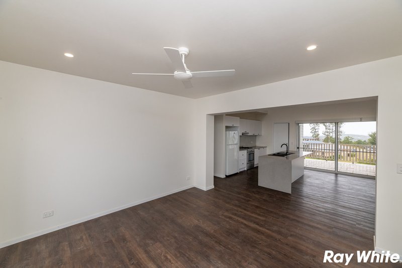 Photo - 1/44a Coastal View Drive, Tallwoods Village NSW 2430 - Image 5